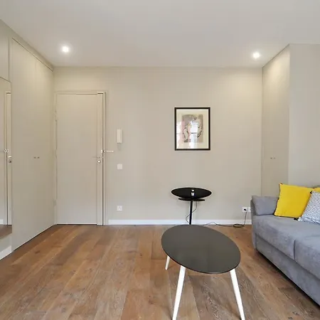 Lamarck Studio Chic Apartment Paris